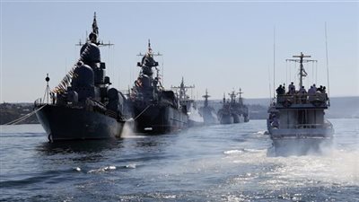 سفن روسية تقترب من جزيرة تايوان 