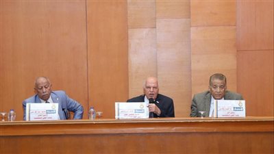 المعلمين: زيادة الميزة التأمينية لـ 37 ألفا وتخصيص 120 مليون جنيه للأمراض المستعصية