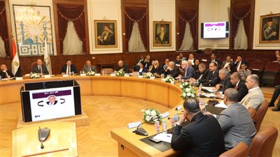 محافظ القاهرة: لدينا رصيد كاف من السلع لتوفيرها للمواطنين بأسعار مخفضة