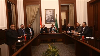 رئيس الوفد: تخصيص صندوق للتبرعات حسب قدرة كل نائب بالحزب 