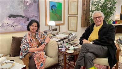 فاروق حسني يستقبل مي آل خليفة رئيسة مركز الشيخ إبراهيم بالبحرين 