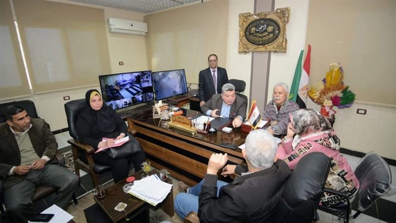 جانب من اجتماع برئاسة