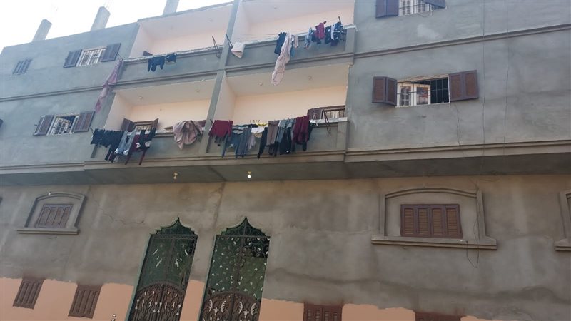 ضبط مركزا عشوائيا