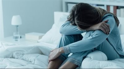  نظريات تكشف أسباب الاكتئاب وسر أعراضه الغريبة التي تتعلق بالمشاعر