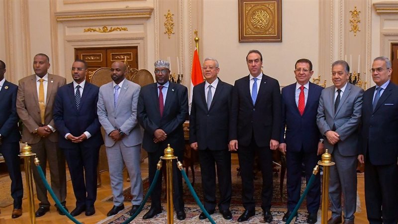 استقبال وفد مجلس