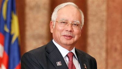 براءة رئيس الوزراء الماليزي السابق من تهمة التزوير