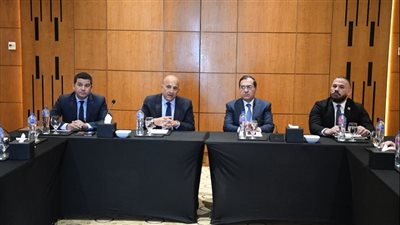 الملا يلتقي كبريات شركات البترول الأميركية لدعم استثماراتهم في مصر
