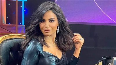 نسرين أمين تعلن تعرضها لإصابة أثناء تصوير مقلب في برنامج رامز جلال