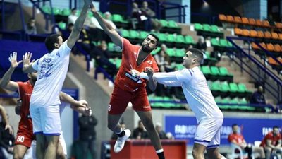 رجال يد الأهلي يواجه طلائع الجيش في الدوري 