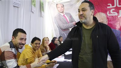 محمود كامل ومحمد يحيى يسجلان في كشوف عمومية الصحفيين (صور)