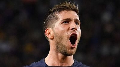 برشلونة يتخذ أولى خطوات تجديد عقد سيرجي روبرتو