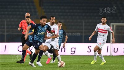 استمرار التعادل السلبي بين الزمالك وبيراميدز بعد 30 دقيقة في الدوري الممتاز
