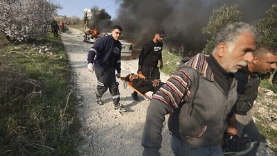 إصابة 30 فلسطينيا بنيران الاحتلال في قرية بورين جنوب نابلس