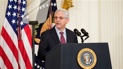 وزير العدل الأمريكي يصل إلى أوكرانيا بشكل مفاجئ، وكييف تعلن فتح مكتب للجنائية الدولية