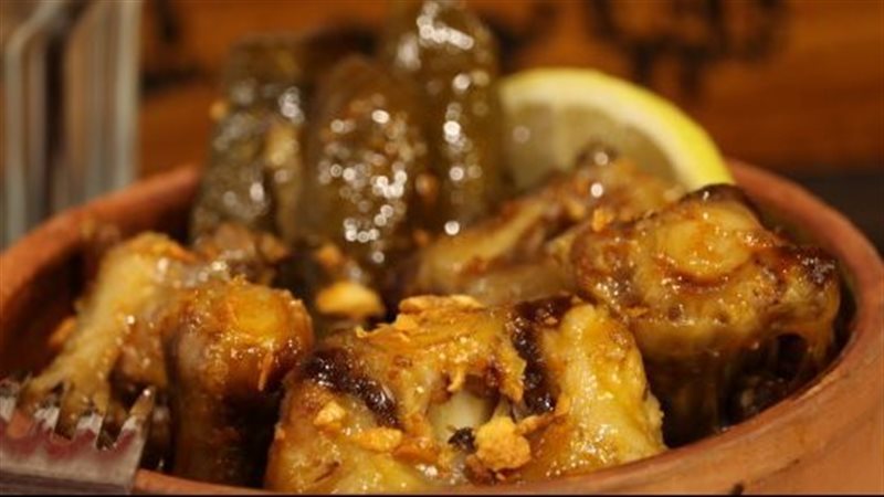 ورق عنب بالكوارع،