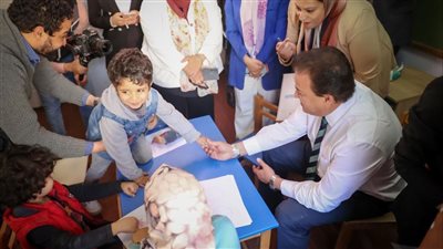 وزير الصحة يجري جولة ميدانية شاملة داخل مستشفى الصحة النفسية بالعباسية