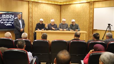 قطاع المعاهد الأزهرية ينظم ورشا تدريبية للمشاركين في وضع الامتحانات 