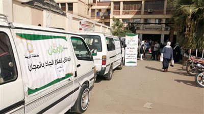 انطلاق قوافل طبية مجانية بقرى 5 مراكز بأسيوط 