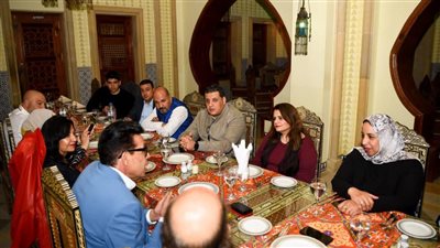 وزيرة الهجرة تعقد اجتماعا مع خبراء ومستثمرين مصريين بالخارج