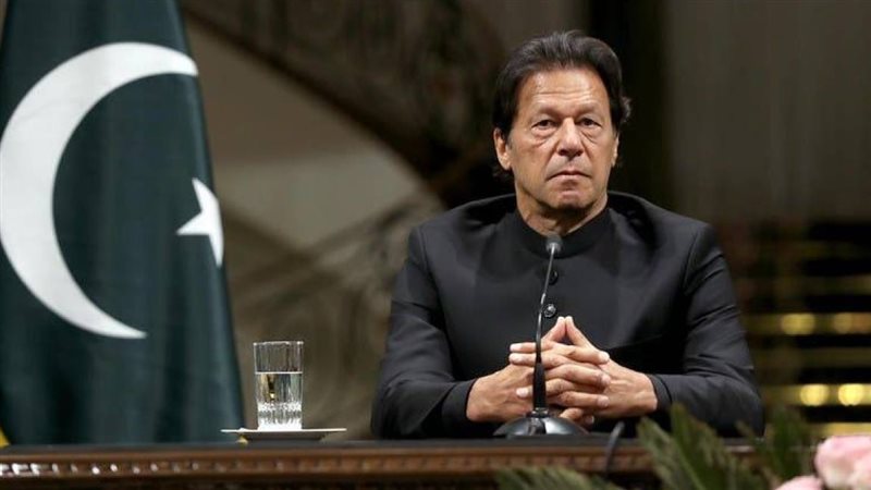 عمران خان، فيتو 
