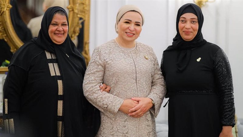 قرينة الرئيس السيسي،فيتيو
