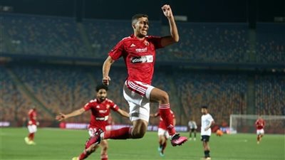 الأهلي، محمد شريف ينتظم في تدريبات الفريق استعدادا لمباراة المقاولون العرب