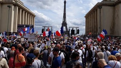 النقابات الفرنسية تخطط لتعطيل باريس الثلاثاء بسبب إصلاح نظام التقاعد
