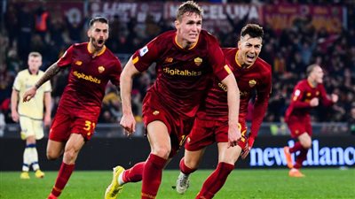 روما وليفركوزن وسانت جيلواز يتأهلون لربع نهائي الدوري الأوروبي