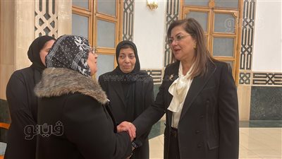 وزيرة التخطيط هالة السعيد تصل إلى عزاء محيي الدين الغريب (صور)