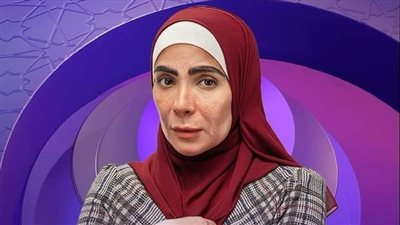 أول تعقيب من والدة منى زكي بعد أزمة مسلسها الرمضاني تحت الوصاية