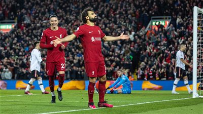 محمد صلاح أول لاعب يسجل في 6 مباريات متتالية أمام مانشستر يونايتد 