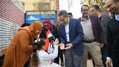 محافظ الغربية يتفقد قرى السنطة لمتابعة انتظام العمل في القطاعات المختلفة