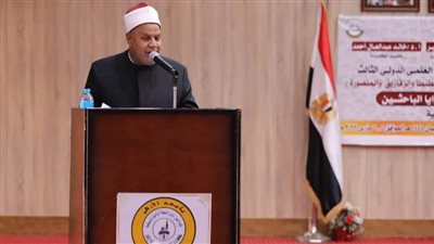 نائب رئيس جامعة الأزهر يشيد باجتهاد العلماء في مجال التراث 