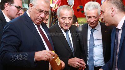 افتتاح معرض 