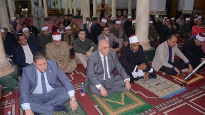 احتفال أوقاف البحيرة بليلة النصف من شعبان بمسجد التوبة في دمنهور (صور)