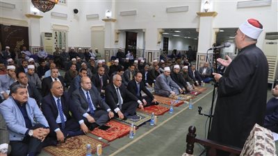 محافظ الجيزة يشهد احتفالية ليلة النصف من شعبان بمسجد مصطفى محمود (صور) 