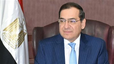 وزير البترول في مؤتمر 