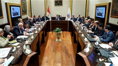 وزير الصحة يكلف بتطوير منظومة العمل بمستشفى السلام التخصصي