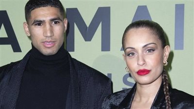 حيّرت الجمهور، تصرف جديد من زوجة أشرف حكيمي بشأن صورهما المحذوفة 