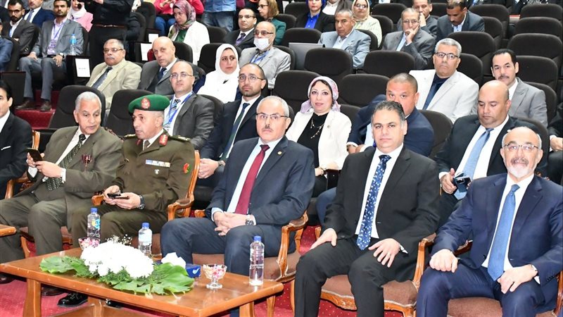 جانب من فعاليات المؤتمر،
