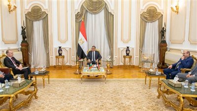 وزير الإنتاج الحربي يبحث مع السفير البلغاري مجالات التعاون المختلفة