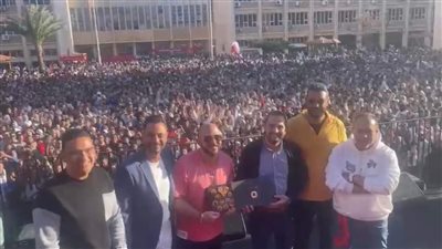 حفل ضخم للمطرب محمود العسيلي بجامعة الإسكندرية |صور