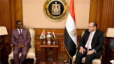 وزير الصناعة: فرص كبيرة لتعزيز التعاون الاقتصادي مع بوروندي