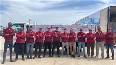  انطلاق مبادرة كتف في كتف من جنوب سيناء لتوزيع 400 طن مواد غذائية (صور)