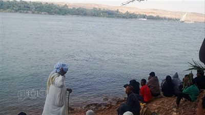 غرفة لمتابعة البحث عن المفقودين في حادث غرق فلوكة بأسوان