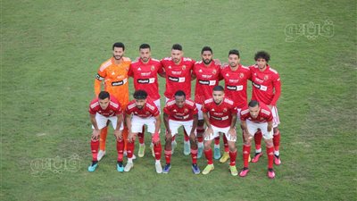 دوري الأبطال الإفريقي.. الهلال يهزم القطن الكاميروني بهدفين ويضعف فرص الأهلي.. والأحمر يحتاج للفوز 3 مباريات