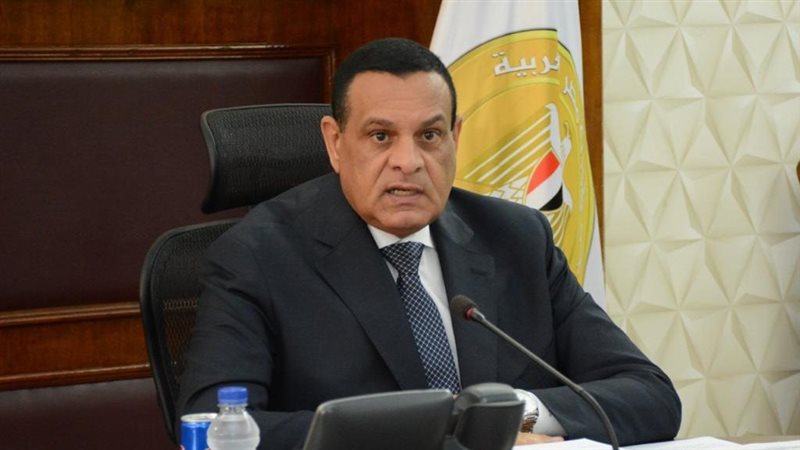 اللواء هشام آمنة
