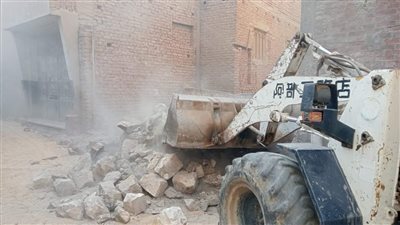 الجيزة تنهي رصف شارعي أبو هميلة وعبد العظيم وتركيب الإنترلوك بشوارع العياط (صور)