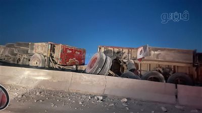  انقلاب سيارة نقل ثقيل على الطريق الإقليمي بالمنوفية 