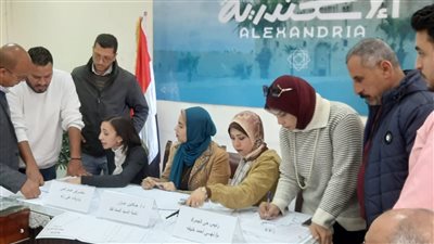 نائب محافظ الإسكندرية يتابع مع الجهات التنفيذية تطوير ميدان المساجد بمنطقة أبو العباس